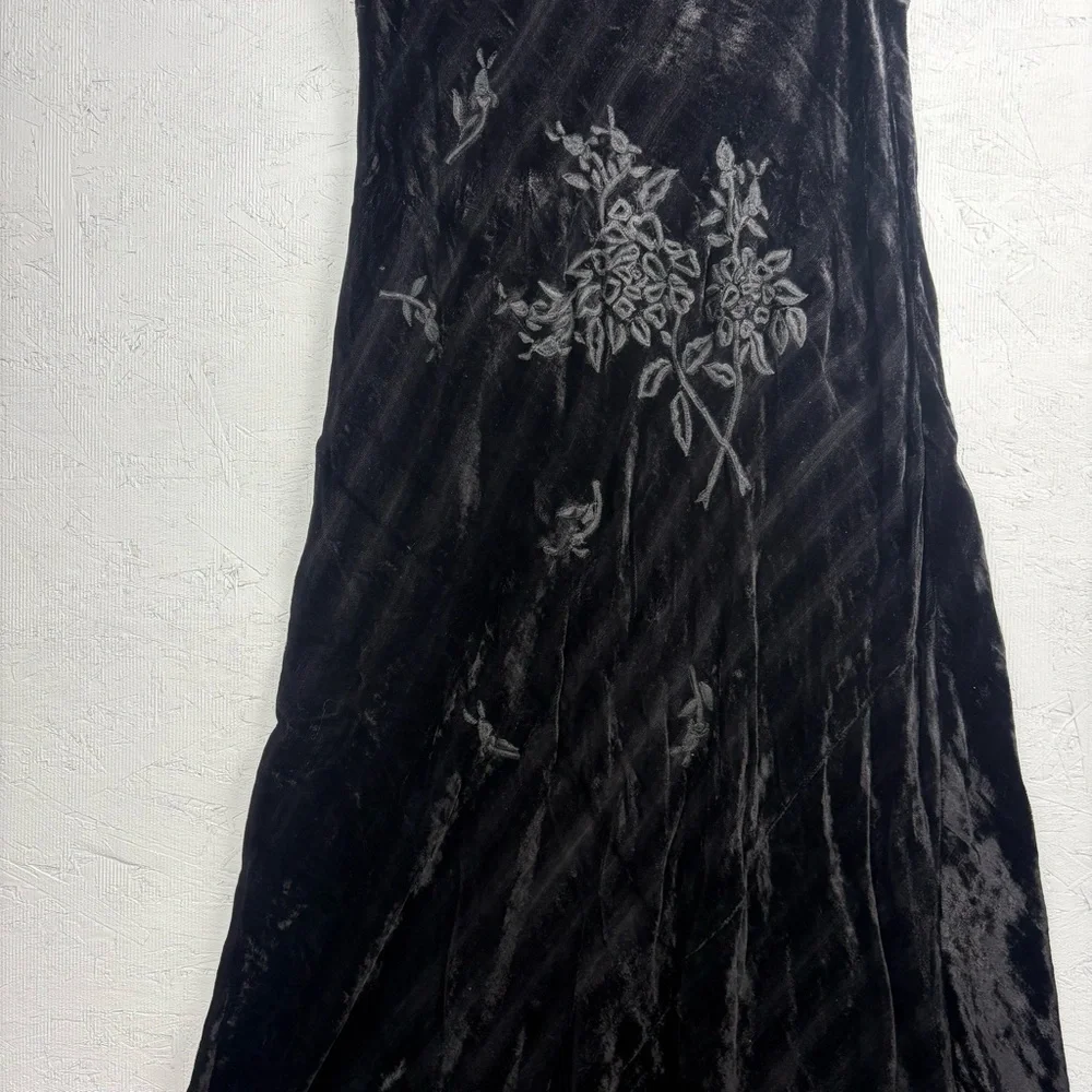 VTG Nostalgia Embroidered Velvet Black Maxi Cocktail Sheath Dress - Large - Picture 5 of 9